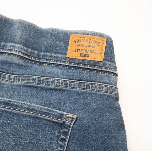 Signature by Levi Strauss Gold Women's 24L (W37 L32) Blue Pull On Skinny Jeans - Picture 6 of 11